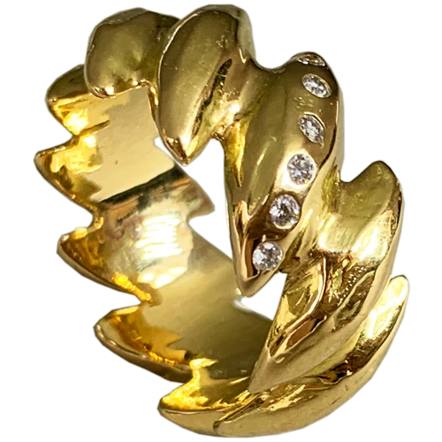 Torsade Ring