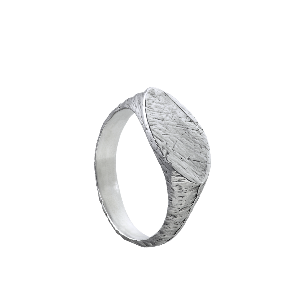 a delicate yet tough, handmade unisex ring for everyday wear. It is made from Responsible Jewelry Council certified sterling silver. Made by Violette Stehli