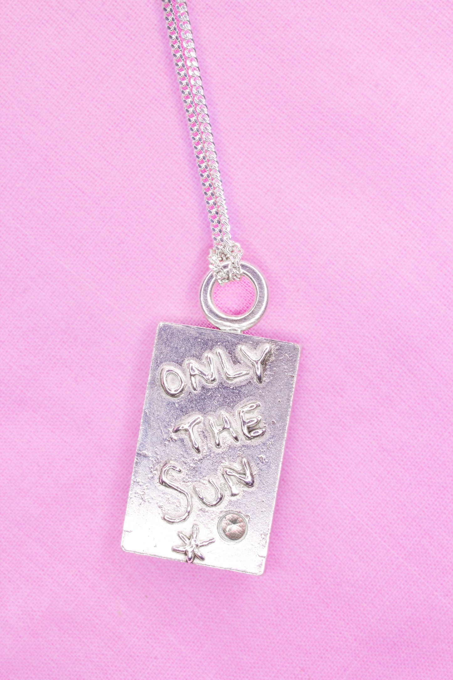 Pendentif Ghost Flower ✹ Vente Archive